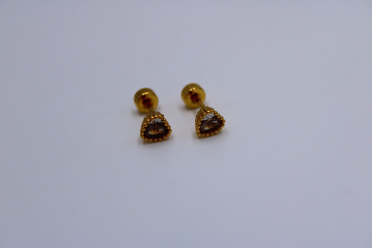 Par Pendientes Rosca Acero inoxidable " Corazones One"