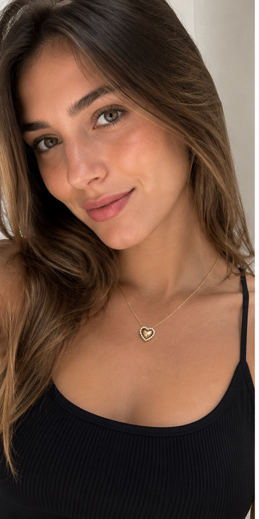 Colgante con dije de corazón y Zirconias de Acero inoxidable
